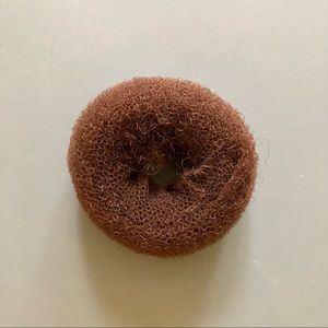 Claire's Large Bun Maker Hair Donut Brown